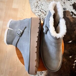 KOOLABURRA NWOT UGG Grey Kelissa Mini Faux‎ Fur Boots Size 6